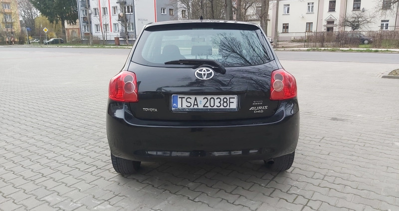 Toyota Auris cena 12500 przebieg: 285000, rok produkcji 2007 z Pionki małe 277